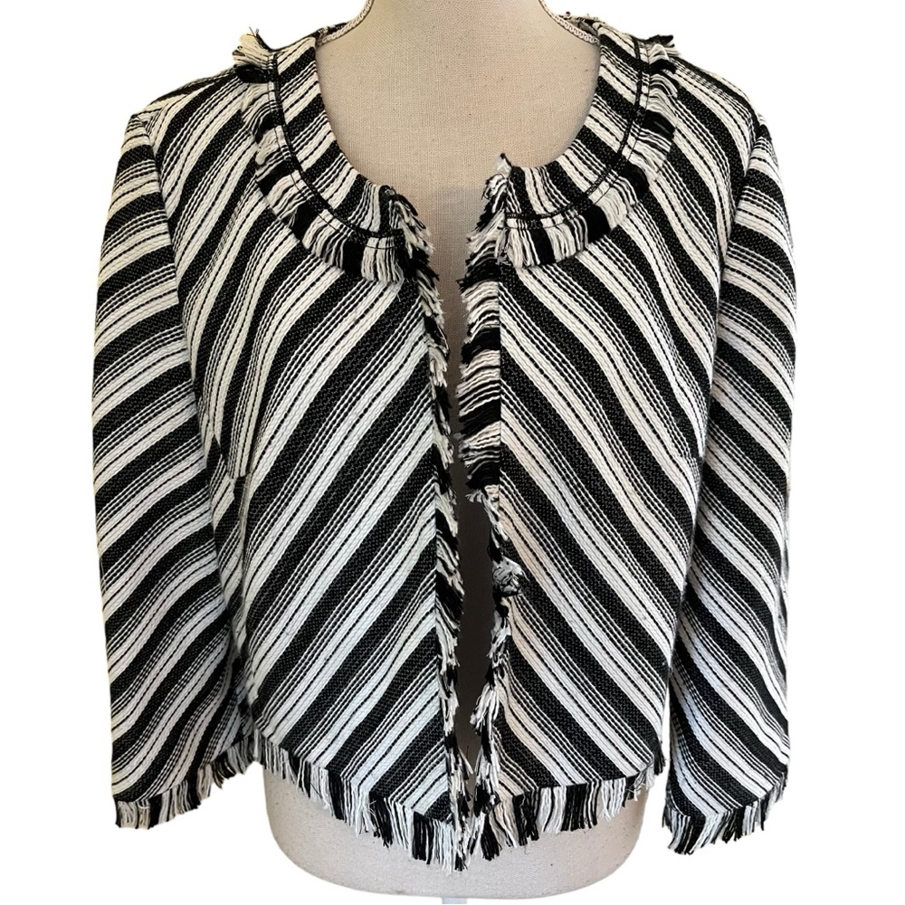 Karl Lagerfeld Black/White Open Front Fringe Trimmed Jacket XL